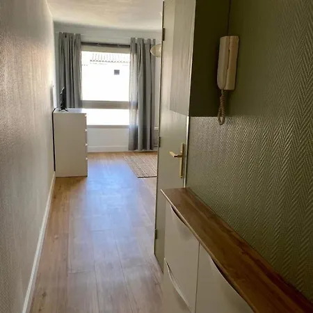 Charming And Bright Studio Near The Old Port *