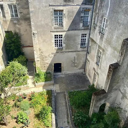Charming And Bright Studio Near The Old Port 아파트 *